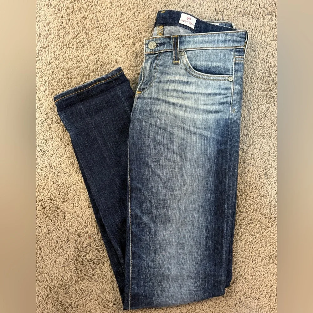 👖AG • Stilt cigarette jeans • 25R • EUC - Picture 1 of 11